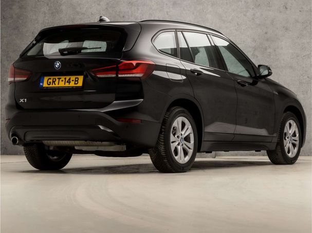 BMW X1 25e xDrive 162 kW image number 3