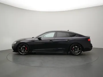 Car image 29