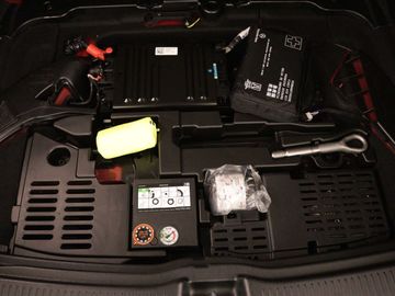 Car image 31