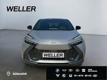 Car image 3