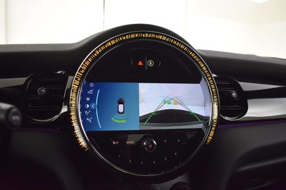 Car image 36