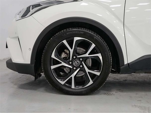 Toyota C-HR 90 kW image number 16