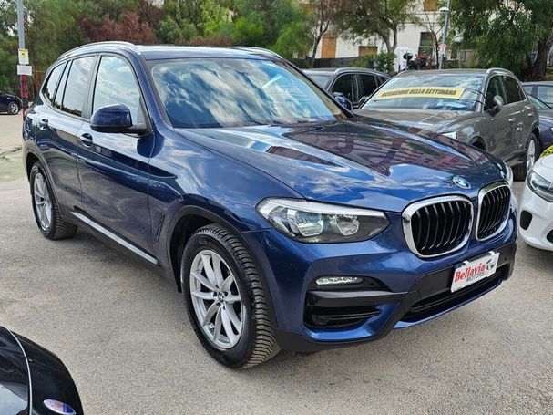 BMW X3 sDrive 110 kW image number 3