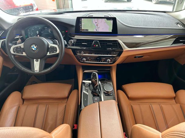 BMW 530d 195 kW image number 16