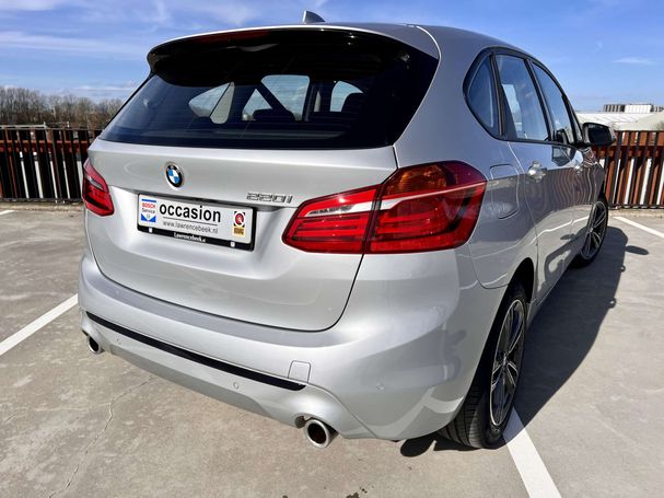 BMW 220i Active Tourer 141 kW image number 9