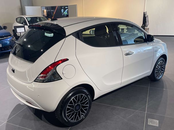 Lancia Ypsilon 53 kW image number 9