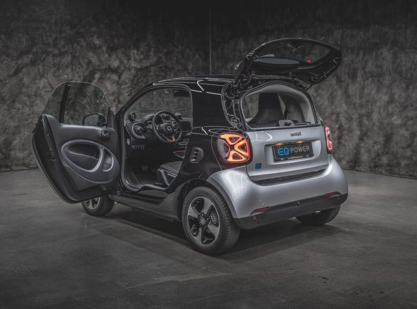 Smart ForTwo coupe EQ 60 kW image number 7