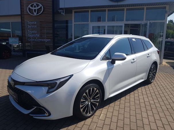 Toyota Corolla 1.8 Hybrid Touring Sports 103 kW image number 2