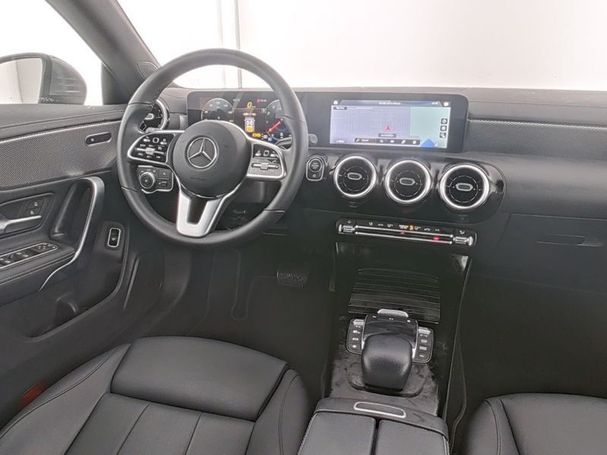 Mercedes-Benz CLA 200 120 kW image number 6