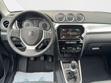 Car image 12