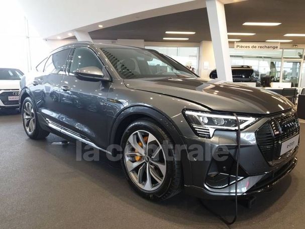 Audi e-tron 50 quattro S-line Sportback 230 kW image number 3