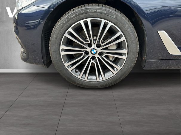 BMW 530d Touring xDrive 195 kW image number 8