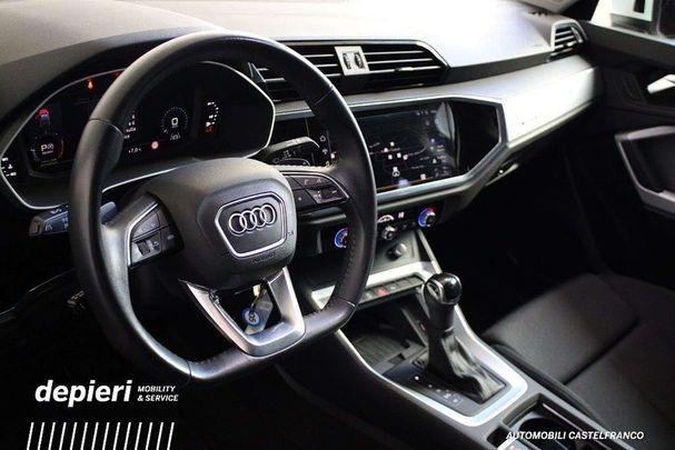 Audi Q3 35 TDI quattro S tronic Sportback Business 110 kW image number 4