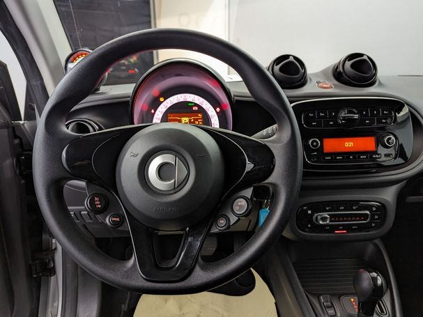 Smart ForTwo coupe EQ 60 kW image number 18