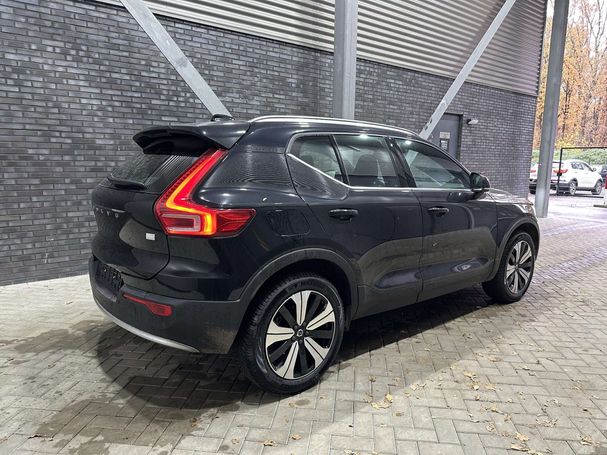 Volvo XC40 Recharge T4 Plus Bright 155 kW image number 3