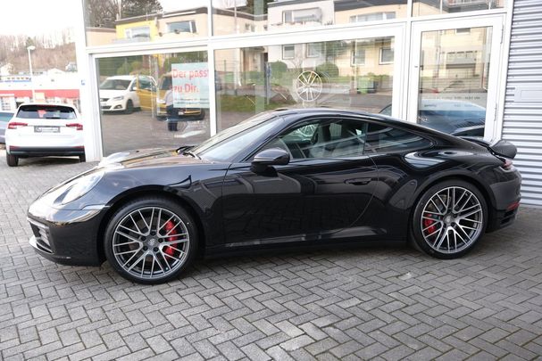 Porsche 992 Carrera 4S 331 kW image number 17