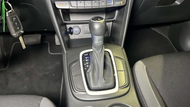 Hyundai Kona 1.6 GDI 104 kW image number 16