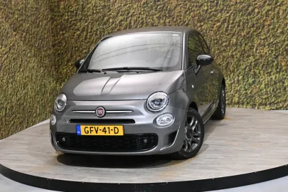 Car image 3