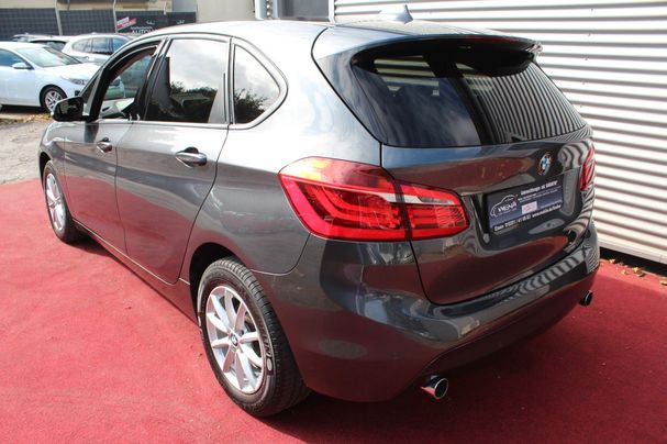 BMW 220i Active Tourer Advantage 141 kW image number 6