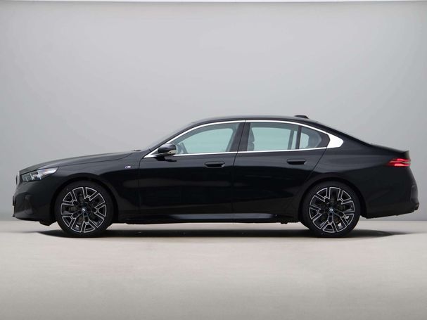 BMW 520i 140 kW image number 11