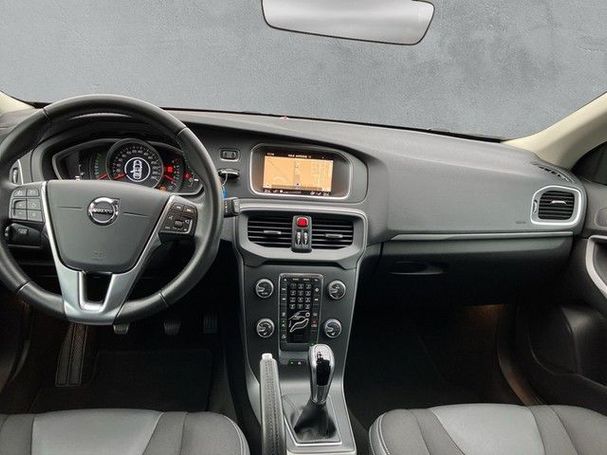 Volvo V40 Momentum 112 kW image number 11