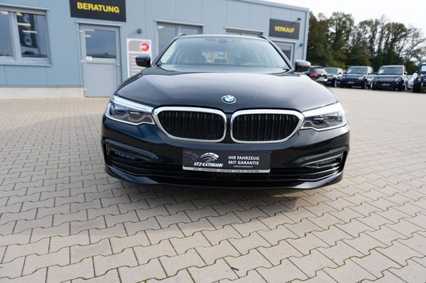 BMW 530d Touring 195 kW image number 3