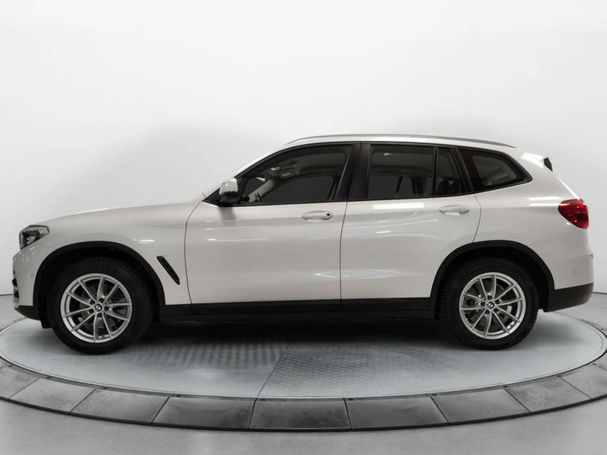 BMW X3 xDrive20d Advantage 140 kW image number 4