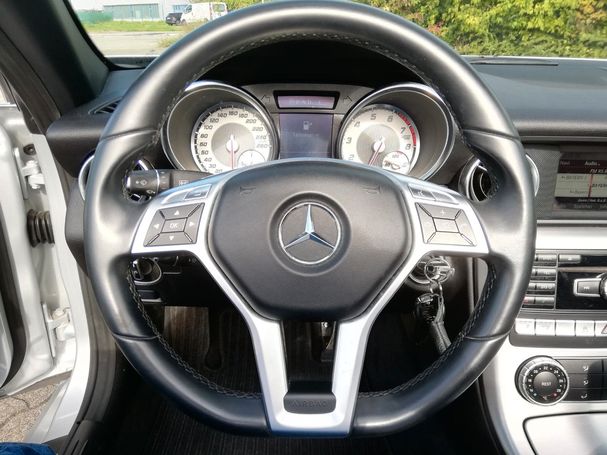 Mercedes-Benz SLK 200 BlueEFFICIENCY 7G-Tronic 135 kW image number 13