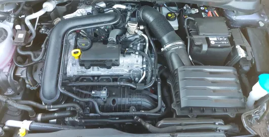 Car image 23