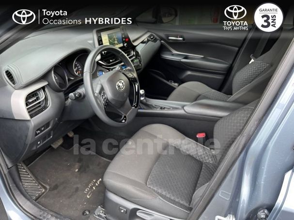 Toyota C-HR 1.8 Hybrid Dynamic 90 kW image number 19