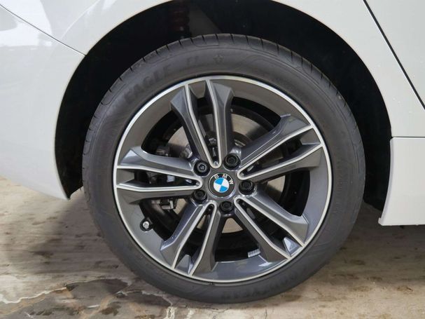 BMW 120d Sport Line xDrive 140 kW image number 9