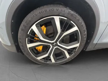 Car image 38
