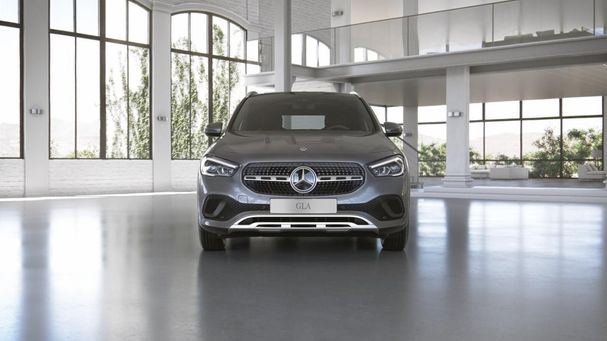 Mercedes-Benz GLA 250 e 160 kW image number 5