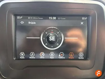 Car image 27