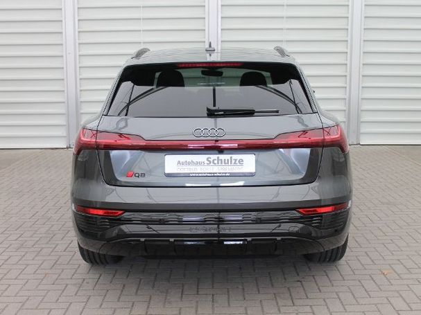 Audi Q8 e-tron 300 kW image number 3