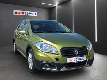 Car image 2