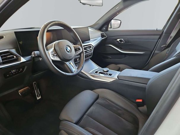 BMW 330 e Touring xDrive 215 kW image number 12