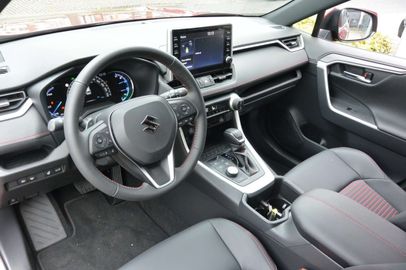 Car image 21