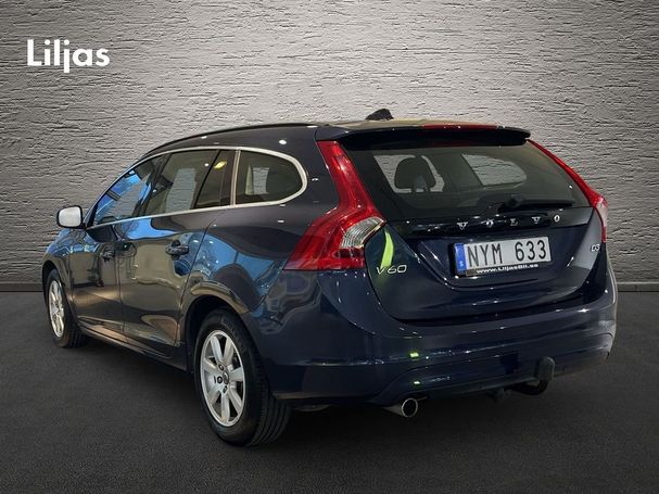 Volvo V60 D3 Momentum 101 kW image number 3