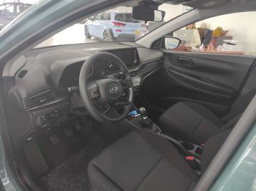 Car image 21