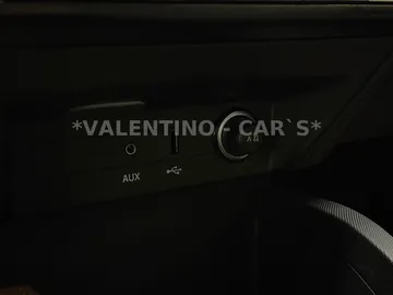 Car image 47