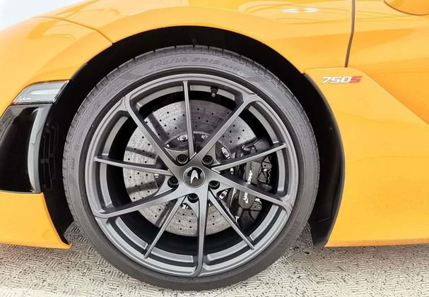 McLaren 750S 552 kW image number 29