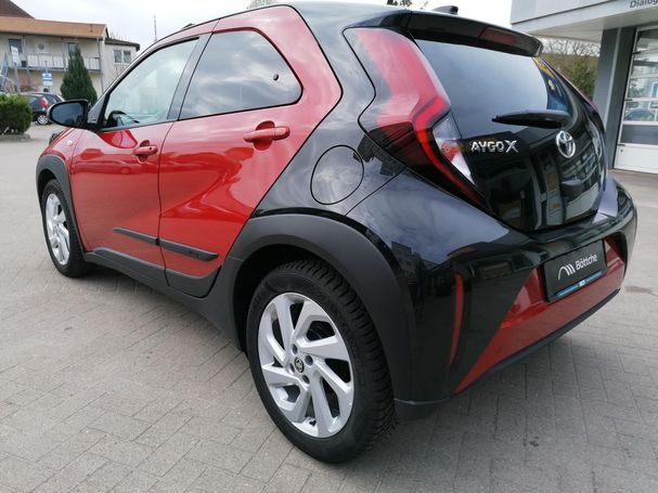 Toyota Aygo X 1.0 53 kW image number 3