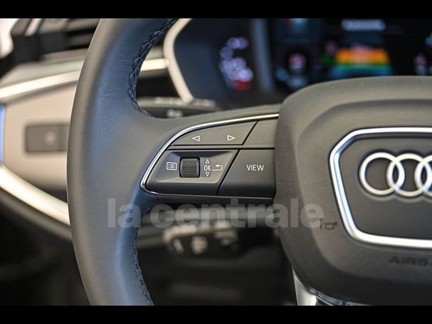 Audi Q3 45 TFSIe S tronic 180 kW image number 25