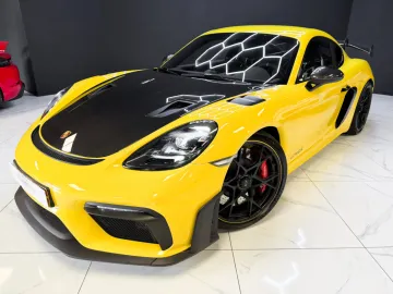 Car image 17