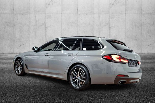 BMW 530 e 215 kW image number 2