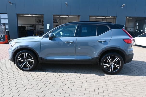 Volvo XC40 B4 R Design 145 kW image number 5