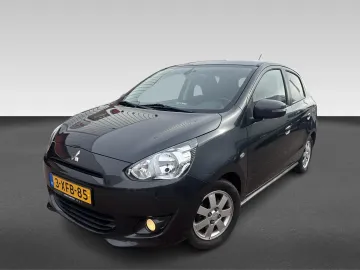 Car image 23