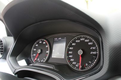 Car image 24