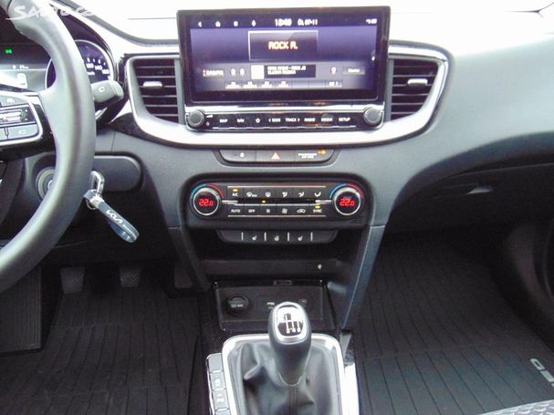 Kia XCeed 1.5 T-GDI 118 kW image number 24